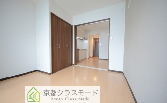 使い勝手の良い間取りです♪「2人入居」もOKです！