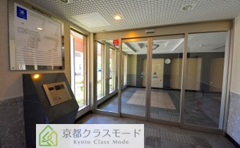 マンション玄関