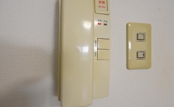 インターホン