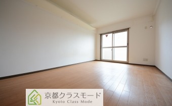 洋室9.7帖