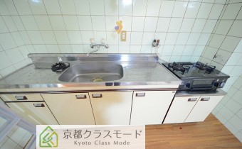 調理スペースも広々です♪