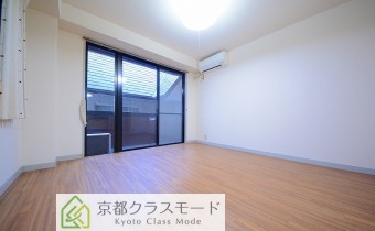 洋室8帖