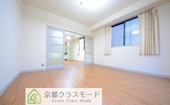 洋室8帖