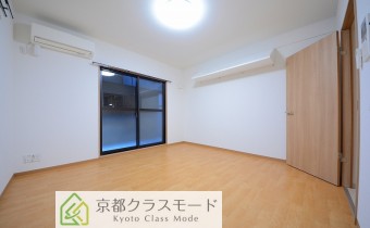 洋室8.1帖