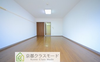洋室15帖・別アングル