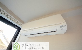 洋室6.3帖のエアコン