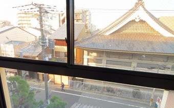 大きな窓！北向きですが明るいです♪