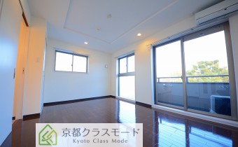 洋室8.6帖