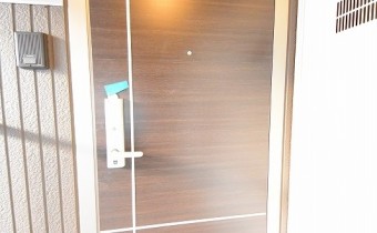 玄関ドア