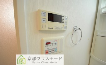 コントローラー類　※同マンション内の別のお部屋のものです。参考としてご覧ください。
