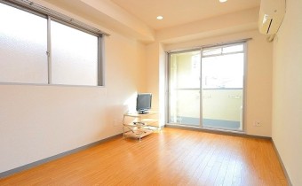 洋室7帖・別アングル