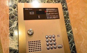 オートロック