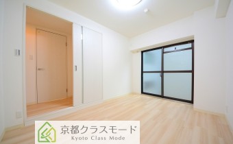 洋室6帖・別アングル