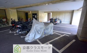 バイク置場