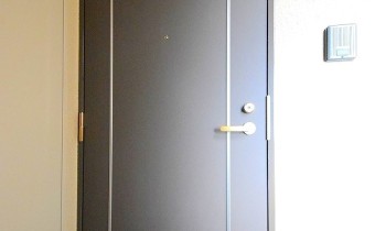 玄関ドア