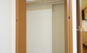 ※室内写真は同マンション内・別タイプの参考画像となります。