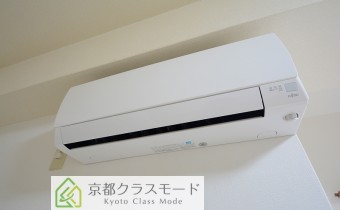 ※室内写真は同マンション内・別タイプの参考画像となります。