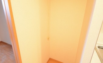 冷蔵庫置き場
