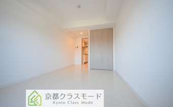 Rooｍ8