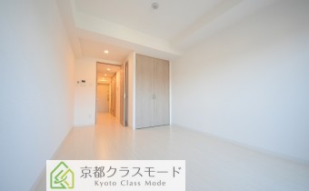 Rooｍ8