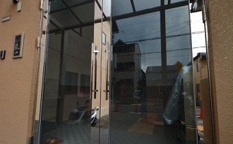 マンション玄関