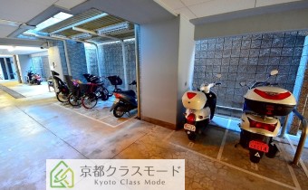 バイク置場