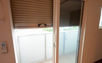 シャッター雨戸