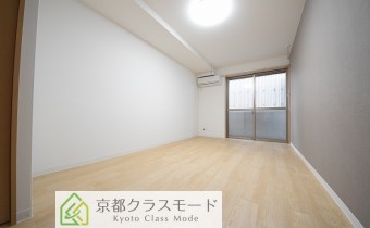 洋室8帖