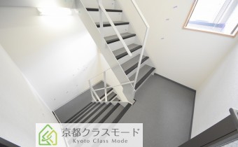 共用階段