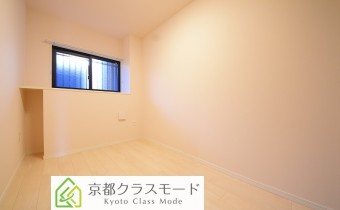※室内写真は同マンション内・別タイプの参考画像となります。