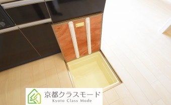 ※室内写真は同マンション内・別タイプの参考画像となります。