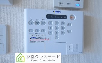 ※室内写真は同マンション内・別タイプの参考画像となります。