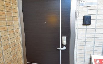 玄関ドア