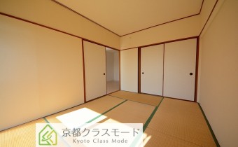 和室6帖　※室内写真は同マンションの603号室のお写真となります。