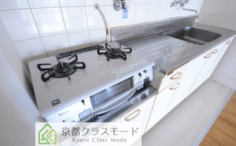 ※室内写真は同マンション内・別タイプの参考画像となります。