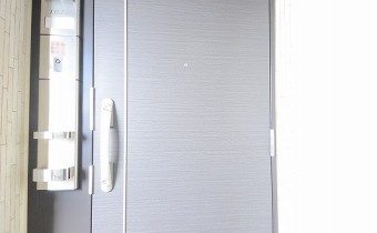 玄関ドア