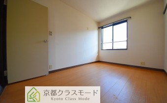 洋室5.4帖・別アングル