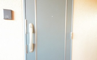 玄関ドア