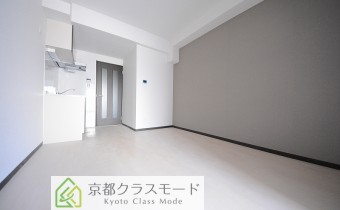 「白」ベースの明るく綺麗な室内空間♪