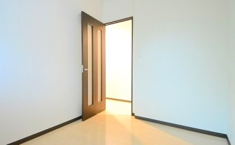 洋室4.4帖