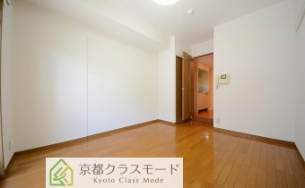 洋室6.7帖・別アングル