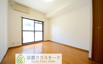 洋室6.7帖・別アングル