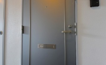 玄関ドア