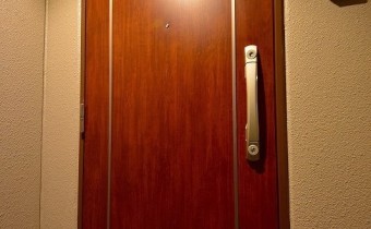 玄関ドア