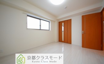 洋室7.4帖