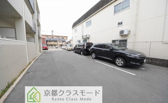 敷地内ガレージ（平面）