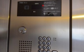 オートロック