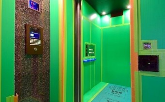 エレベーター