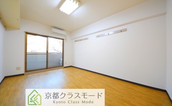 洋室8.5帖