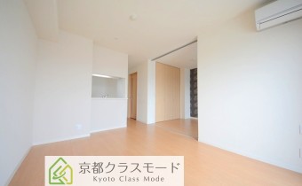 ※室内写真は同建物内・別タイプのお部屋になります。